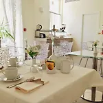מלון Palazzo Ruschioni Boutique 3*