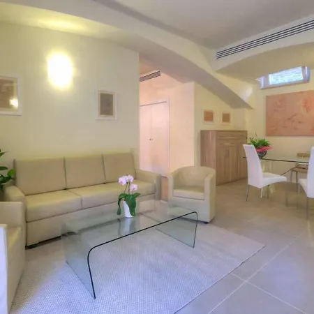 Palazzo Ruschioni Boutique Hotell 3*