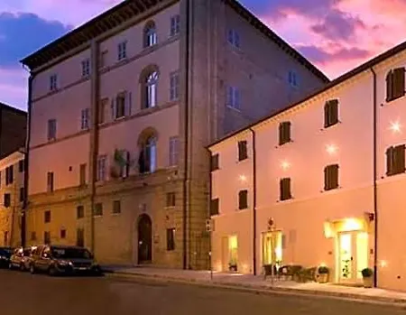 Palazzo Ruschioni Boutique Hotel Camerano