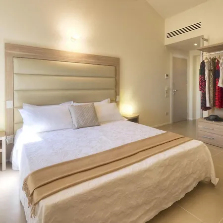Palazzo Ruschioni Boutique 3* Camerano