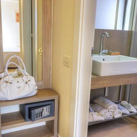 Palazzo Ruschioni Boutique Hotel 3*